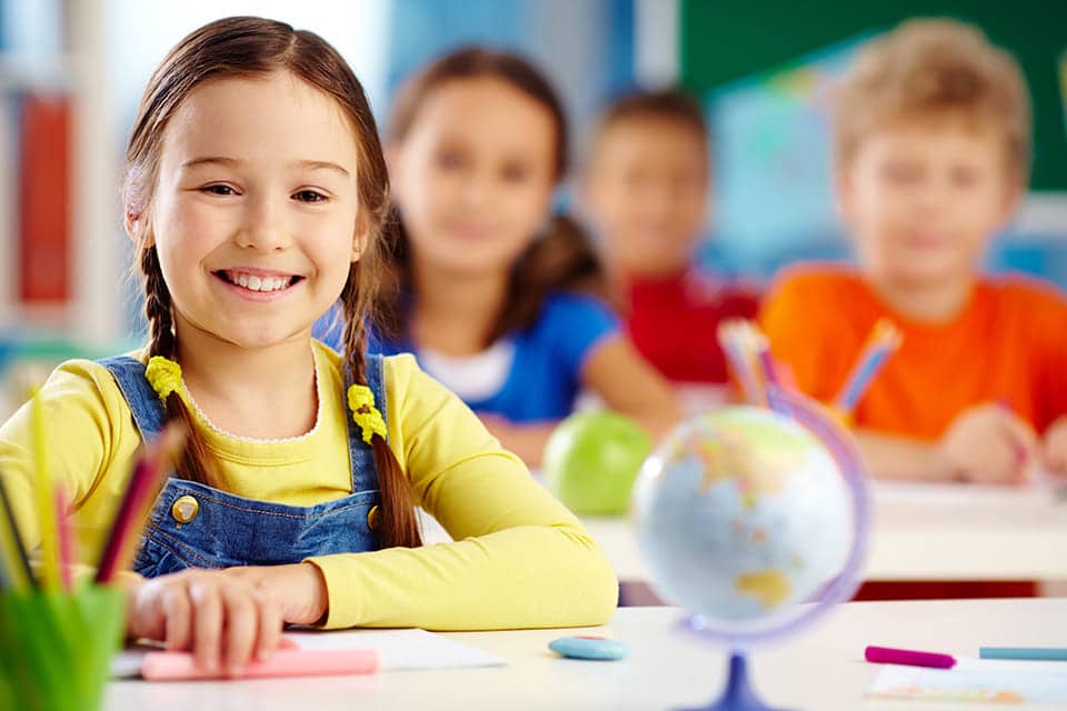 Est-ce que la pédagogie Montessori coûte chère ?