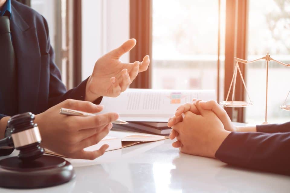 Un cabinet de conseil juridique simplifie-t-il la vie des dirigeants ?